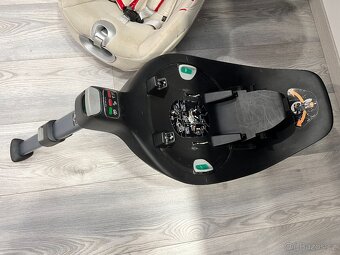 CYBEX Sirona Z i-Size Ferrari Silver Grey 2020 + Base - 2