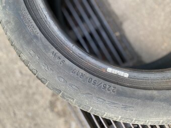 Letní Pirelli 225/50 R17 - 2