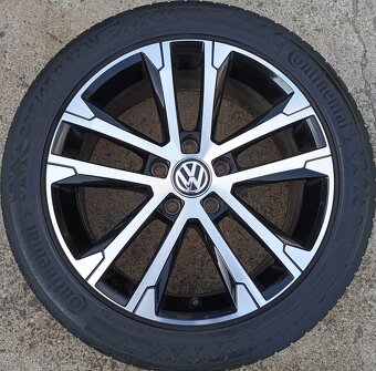 Originál sada disků VW Golf VII 5x112 R17 Singapore - 2
