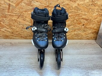 Nové brusle Powerslide Imperial 37/38 - 2
