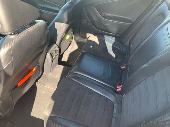 Volkswagen Passat B6 - 2