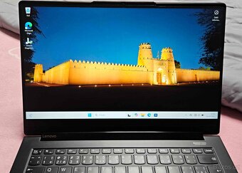 Lenovo Yoga9, Intel i7, UHD, 16GB RAM, 1TB SSD - 2