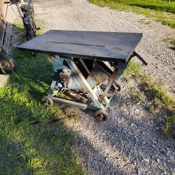 cirkulárka s kolébkou - 2