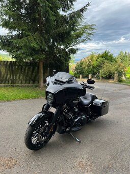 Harley Davidson Street Glide Special FLHXS - 2