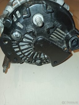 Alternátor VW Touran 2.0 TDI - 2