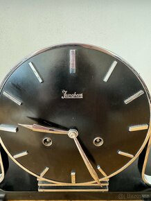Nesehnatelné hodiny Junghans funkcionalismus - 2