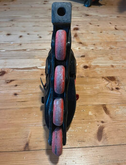 Kolečkové brusle s posuvnou velikostí - 2