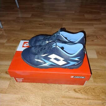 Kopačky na umělku pro kluka - 2