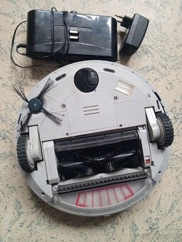 Robotický vysavač Sencor Cleeno - 2