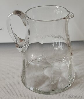 Starý skleněný džbán / 1,5L. - 2