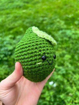 Háčkovaná hračka - limetka - 2