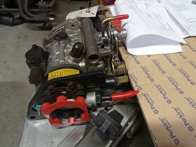 Fermec 860, Terex, čerpadlo Perkins, Delphi - 2