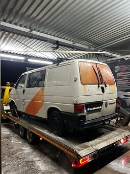 Vw Transporter T4 1.9TD rok 2000 - 2