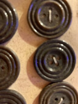 Prodàm nové staré knoflíky - 2