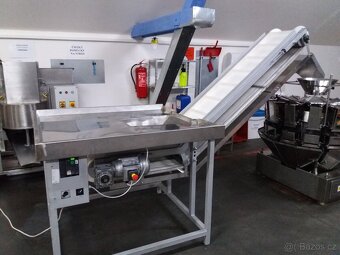 Pásový dopravník - transportér - válečková dráha - 2