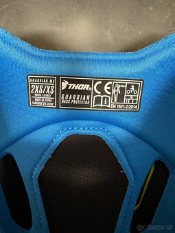 Detsky chranic hrudi/zad Thor Racing - 2