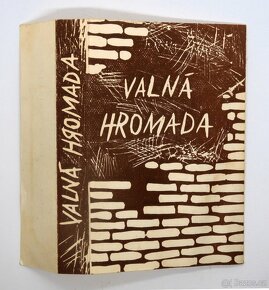 Raritní MC "VALNÁ HROMADA 1982" - 2