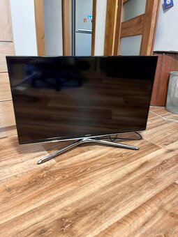 Televize Samsung 32” + multimediální centrum - 2