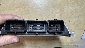 ECU Renault Espace IV 2.0dci 120kw - 2