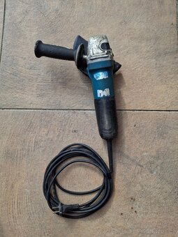 Makita GA6040C - 2