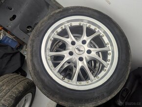 ALU AEZ 17", rozteč 5x120 . Zimní 215/60/17 C - 2
