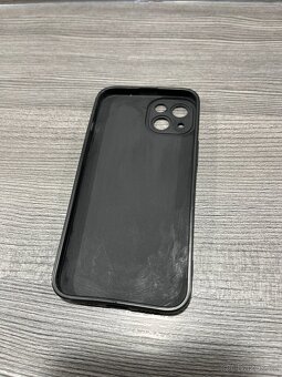Černý kryt s vločkami iphone 13 - 2
