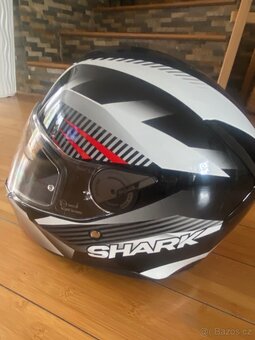 Helma Shark - 2
