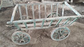 Starý dřevěný loukoťový vozík, žebřiňák - 2