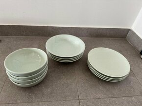 Sada porcelánových talířů a misek Kütahya Porsele - 2