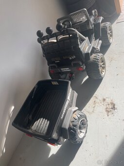 Elektrický jeep Gaucho 24V s vozíkem. - 2