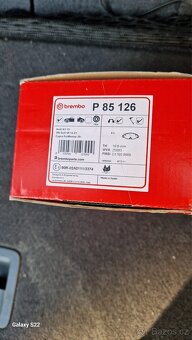 přední brzdové destičky Brembo P85 126 Vw Skoda Audi - 2