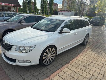 Prodám Škoda Superb 2 combi 2.0TDI 103kw DSG - 2