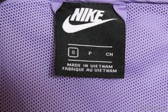 slabá bunda Nike vel. S - 2