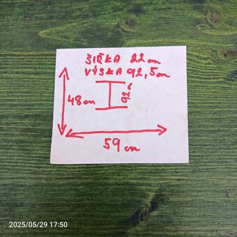 Kočičí výhled s šuplíky - 2