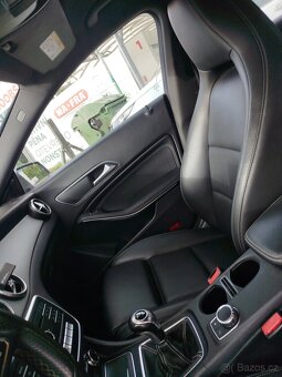 Mercedes-Benz CLA 200d, 2018, manuál - 2