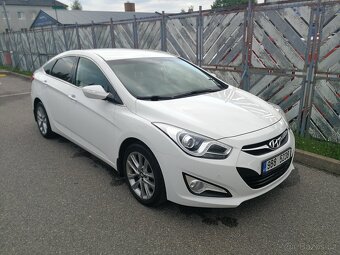 Hyundai i40 sedan, 1.7 crdi, 6st. manuál - 2