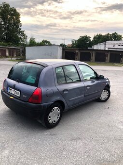 Renault Clio - 2