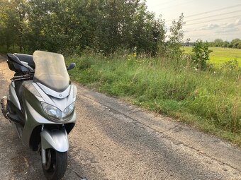 Yamaha Mayesty 400i - 2