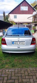 Opel Astra G 1.8 85kW, benzín, hatchback - 2