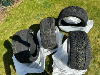 Pneumatiky 275/35 R20 285/35 R20 Hankook Winter icept evo3 - 2
