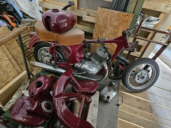 Jawa 250 353 - 2