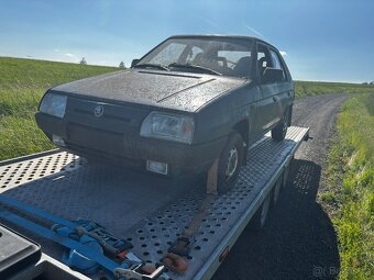 Škoda Favorit LX, Celek nebo Náhradní díly - 2
