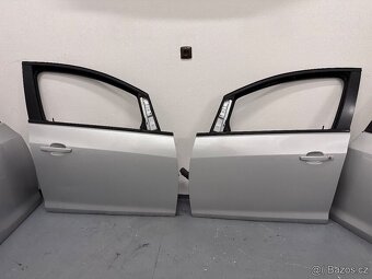 Opel Astra J boční dveře barva Z176 - 2