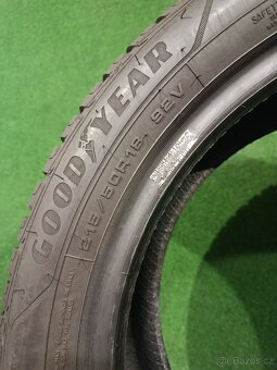 4ks zanovni zimni 215/50/18 Goodyear - 2
