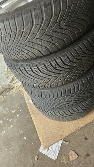 205/55R16 - 2