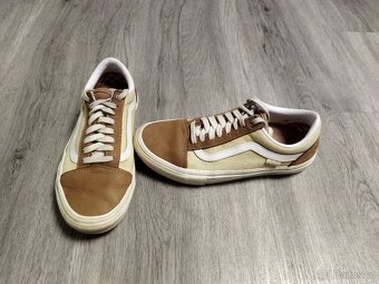 boty Vans vel. 39 kožené, vyjímatelná stélka PopCush UNI - 2