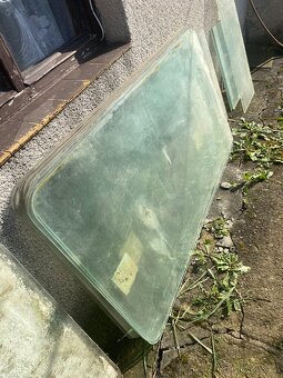 Karosa autobusová skla různé rozměry RETRO - 2