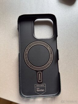 Benks Armor Air 600D Aurora - iPhone 16 Pro - 2