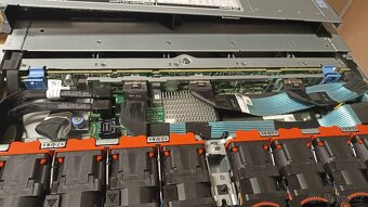 Dell R640 1U 10SFF(8NVME), 2x Xeon Gold 4110 - 2
