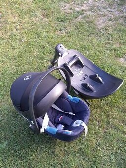 Cybex Aton se základnou - 2